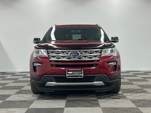 Used 2018 Ford Explorer XLT image 5
