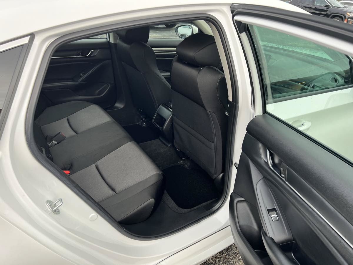Used 2021 Honda Accord LX image 13