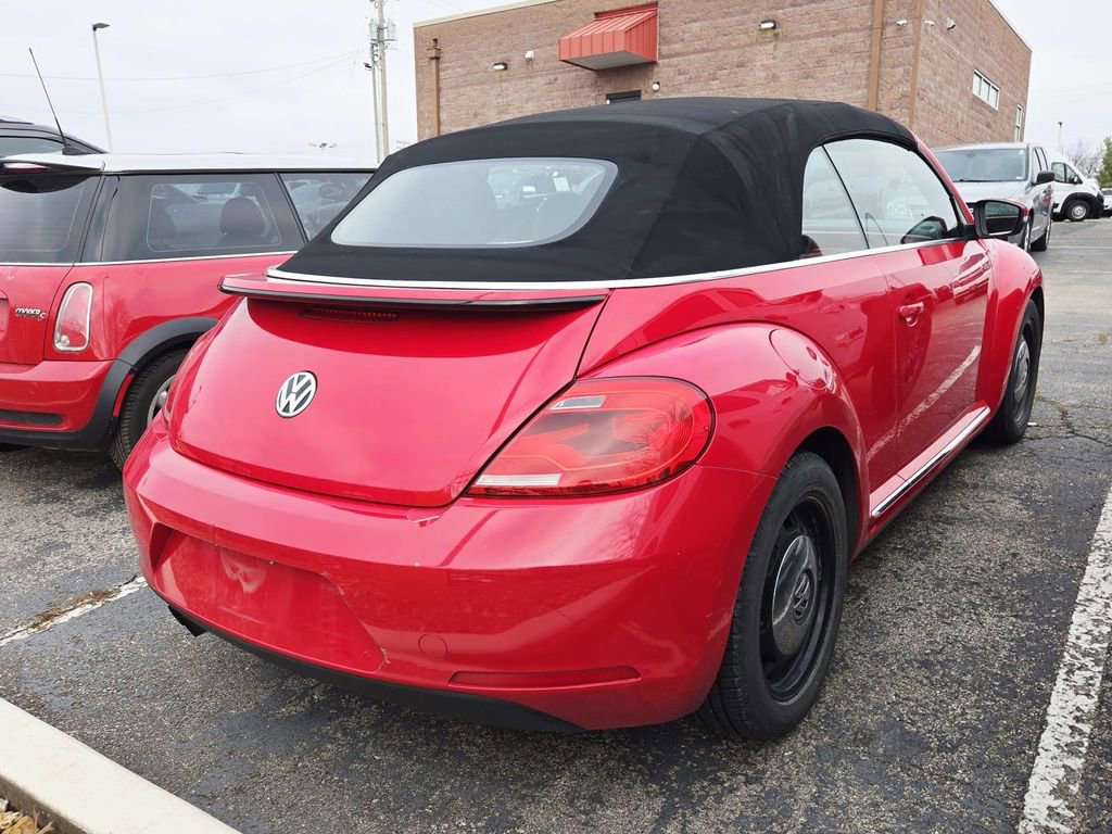 Used 2014 Volkswagen Beetle 1.8T image 2
