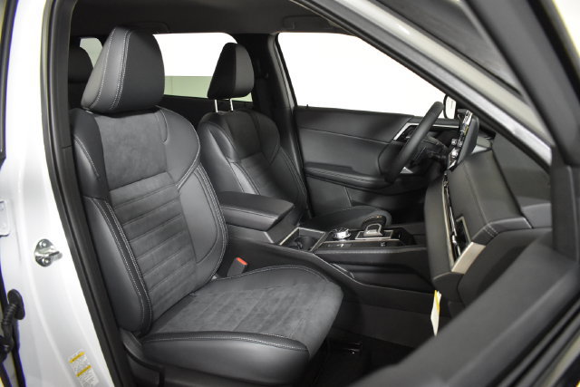 New 2026 Nissan Rogue SL AWD/4WD image 35