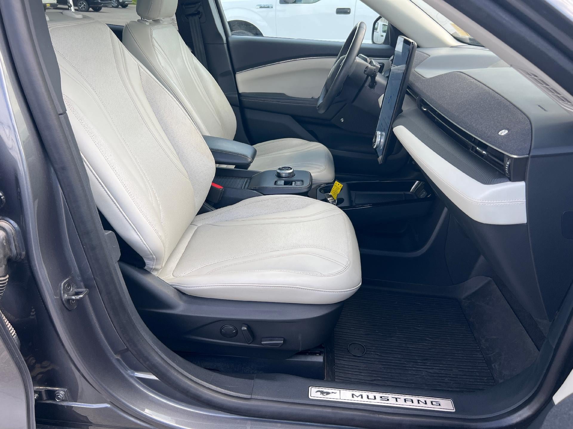 Used 2023 Ford Mustang Mach-E Premium RWD image 9