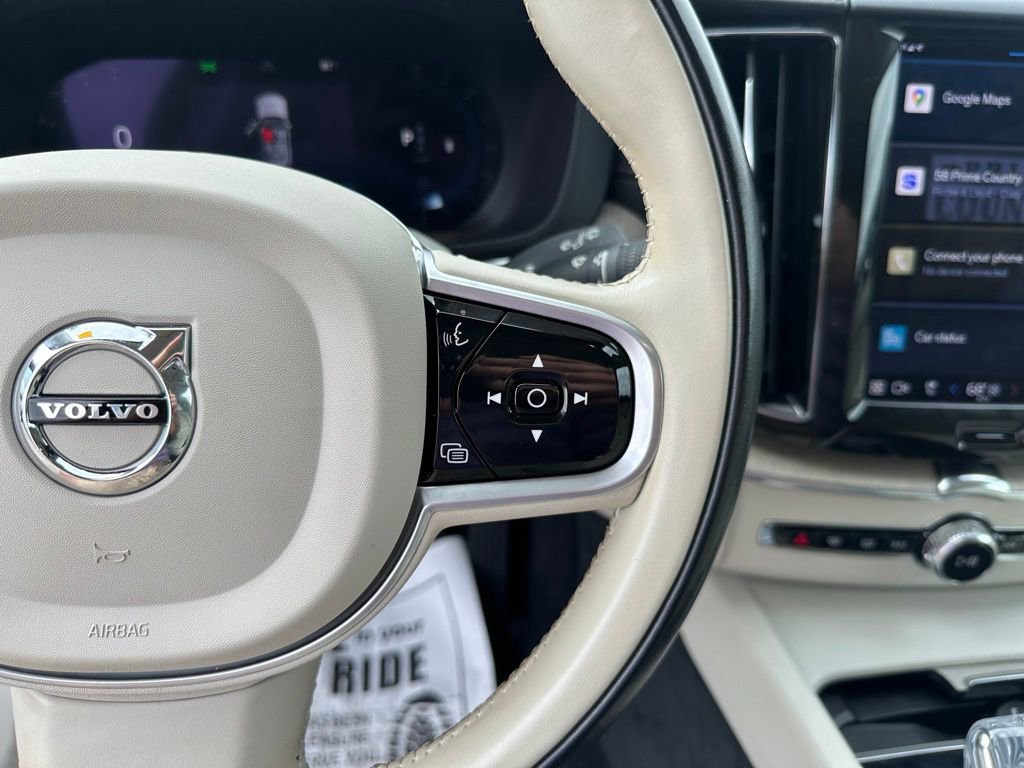 Used 2022 Volvo XC60 B5 Inscription w/ Advanced Package image 13