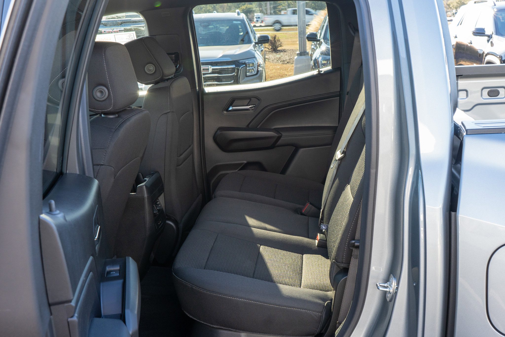 New 2026 GMC Canyon Elevation w/ Convenience Package image 19