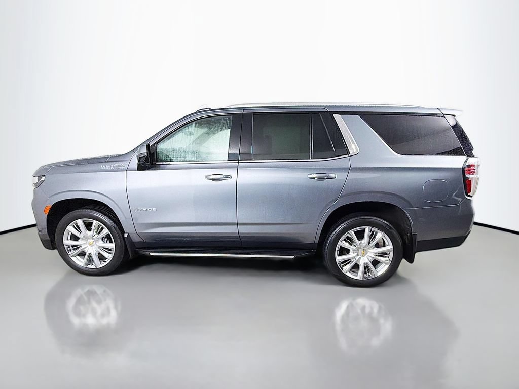 Used 2022 Chevrolet Tahoe High Country AWD/4WD image 9