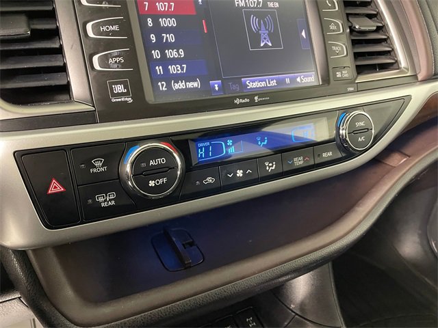 Used 2015 Toyota Highlander Limited image 8
