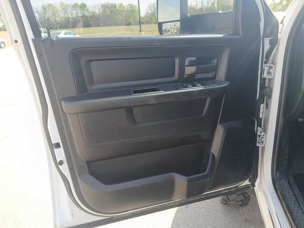 Used 2020 RAM 4500 Tradesman w/ Chrome Appearance Group image 31