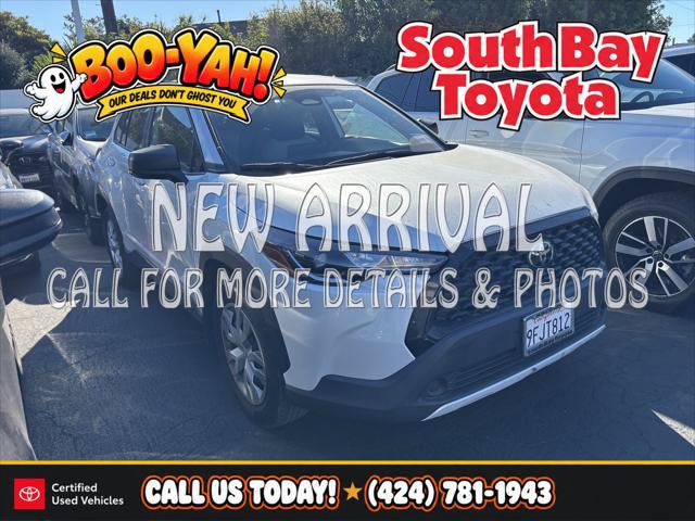 Certified 2023 Toyota Corolla Cross L FWD image 1