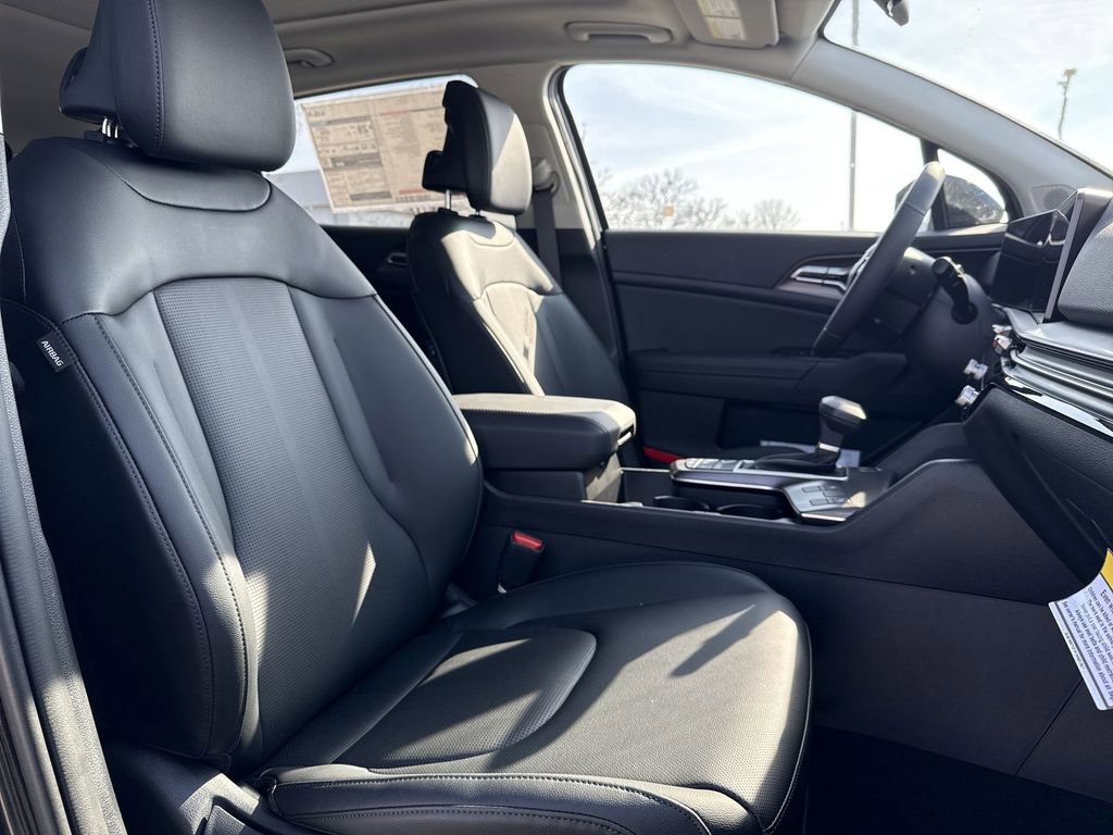 New 2026 Kia Sportage EX w/ EX Panorama Roof Package image 26