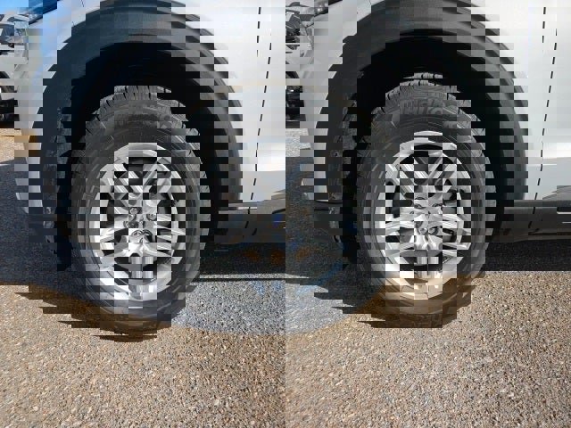 New 2026 Ford Explorer Active image 9