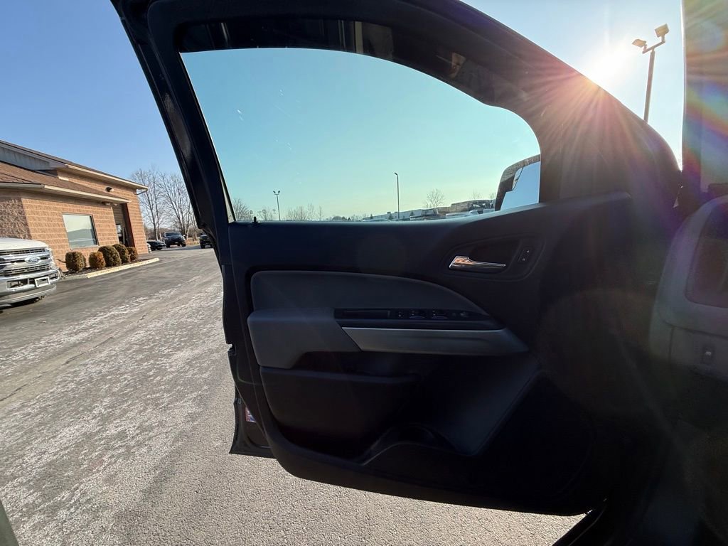 Used 2016 Chevrolet Colorado LT w/ Luxury Package, Chrome image 16
