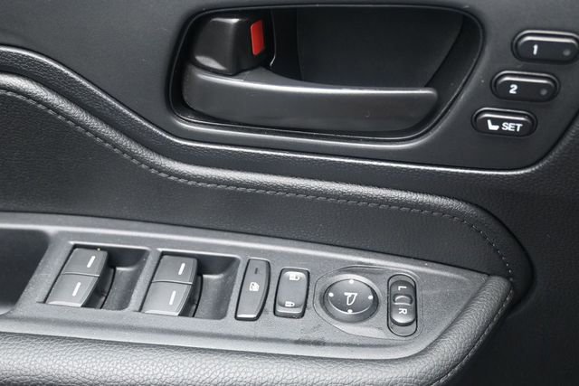 Certified 2025 Honda Odyssey EX-L image 17