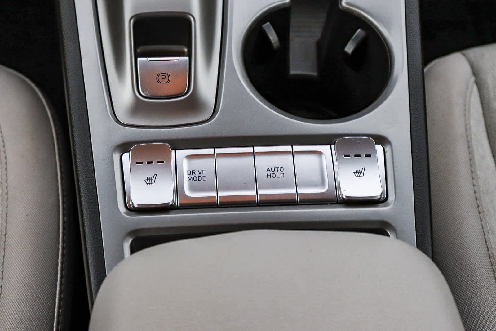 Used 2023 Hyundai Kona SE image 21