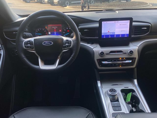 Used 2023 Ford Explorer XLT w/ Equipment Group 202A RWD image 6