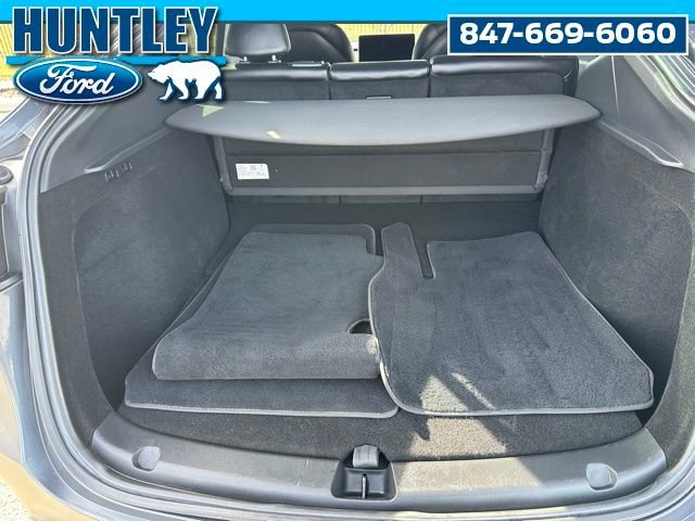 Used 2023 Tesla Model Y Long Range image 11