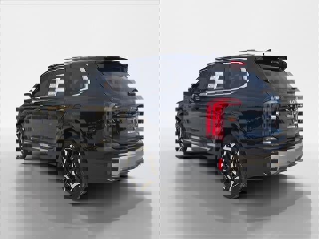 Used 2025 Kia Telluride S image 5