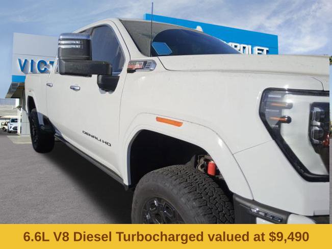 Used 2024 GMC Sierra 3500 Denali w/ Denali Reserve Package AWD/4WD image 3
