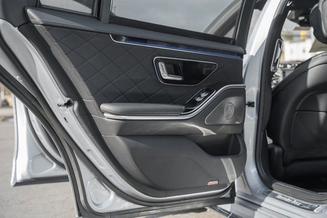 New 2026 Mercedes-Benz S 580 4MATIC Sedan image 38