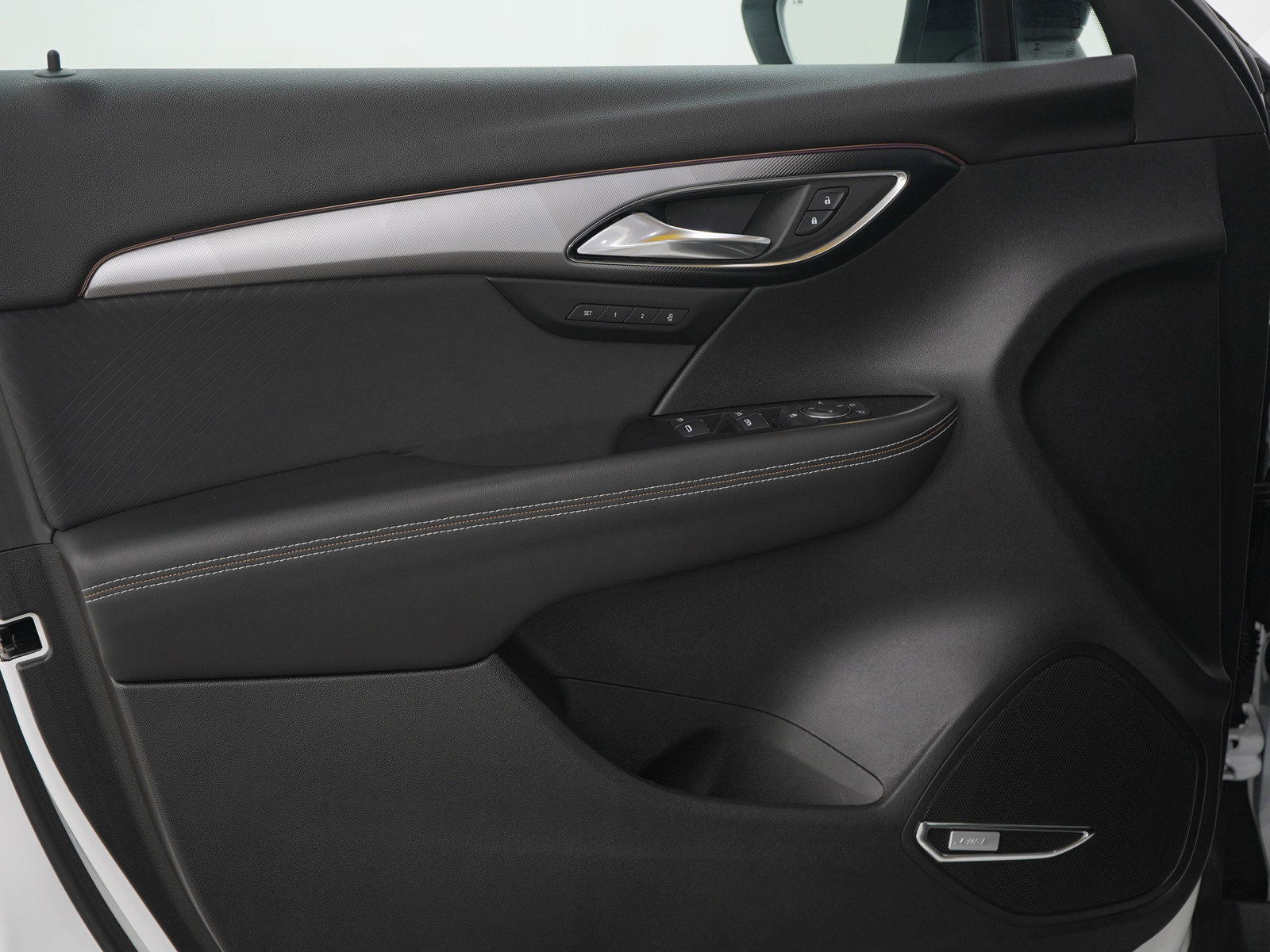 Used 2024 Buick Envision Sport Touring image 19