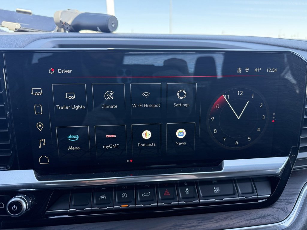 Used 2025 GMC Sierra 1500 SLT image 17