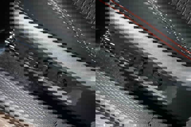 Used 2025 Nissan Rogue SV image 22