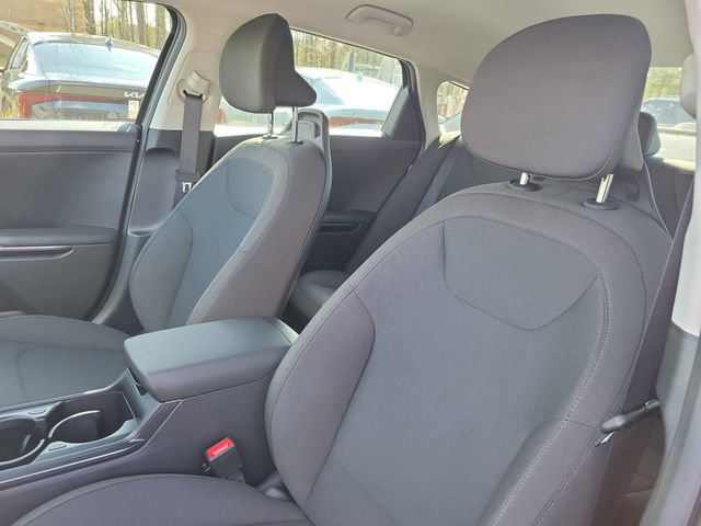 New 2026 Kia K4 LXS image 16