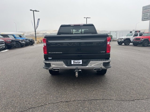 Used 2022 Chevrolet Silverado 1500 LTZ w/ LTZ Premium Package image 5