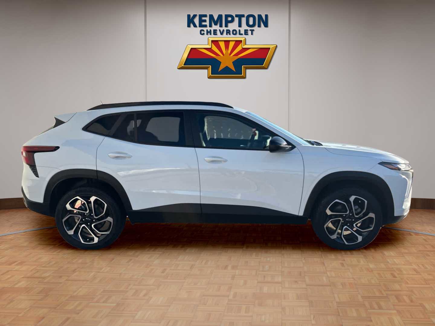 Used 2025 Chevrolet Trax RS w/ Sunroof Package image 7