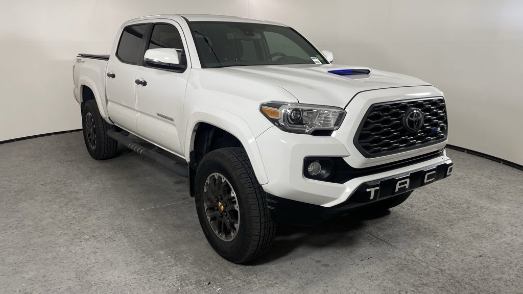 Used 2020 Toyota Tacoma TRD Sport w/ Technology Package image 1