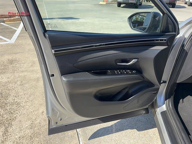 Used 2023 Hyundai Tucson Limited FWD image 29
