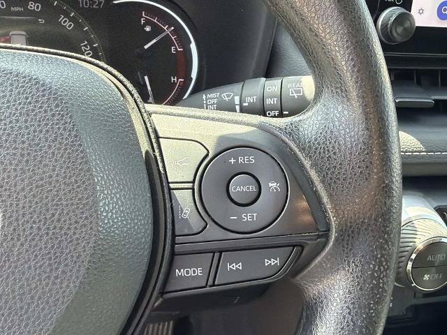 Used 2023 Toyota RAV4 XLE FWD image 21