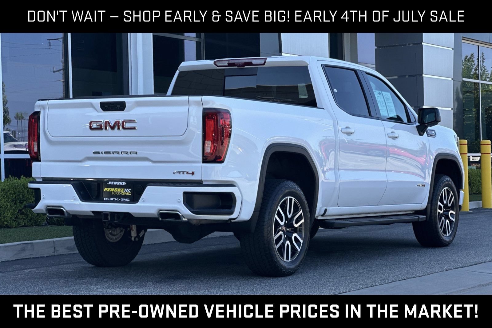 Certified 2025 GMC Sierra 1500 AT4 w/ Technology Package AWD/4WD image 4