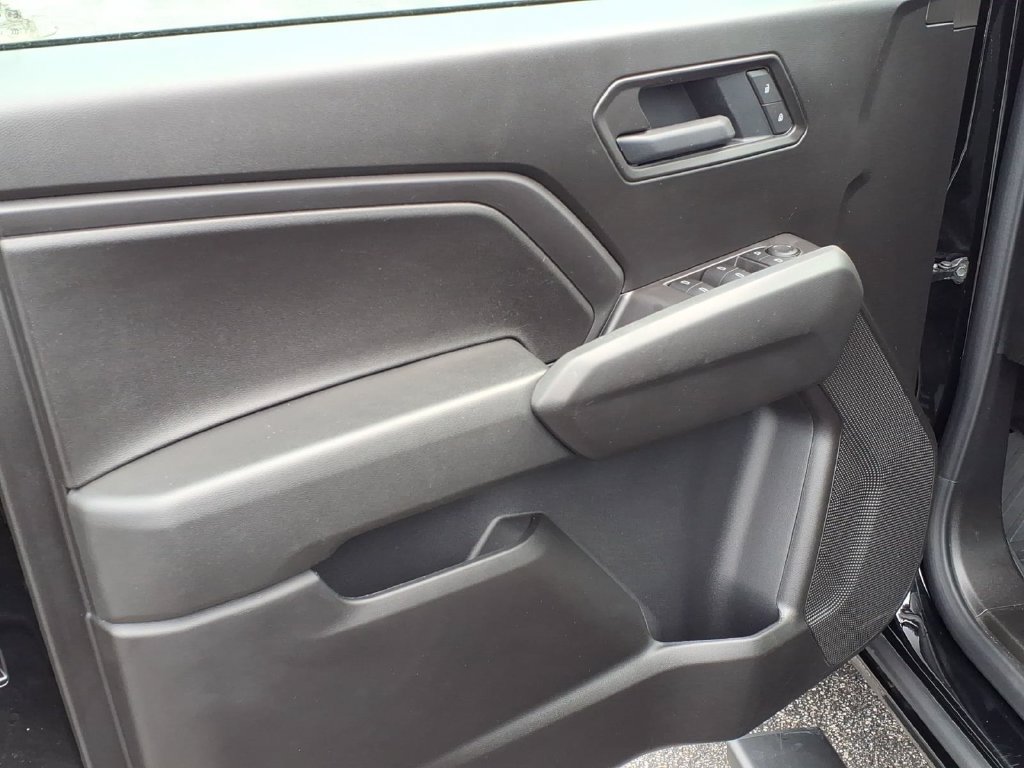 Used 2026 Chevrolet Colorado W/T w/ WT Custom Package AWD/4WD image 5