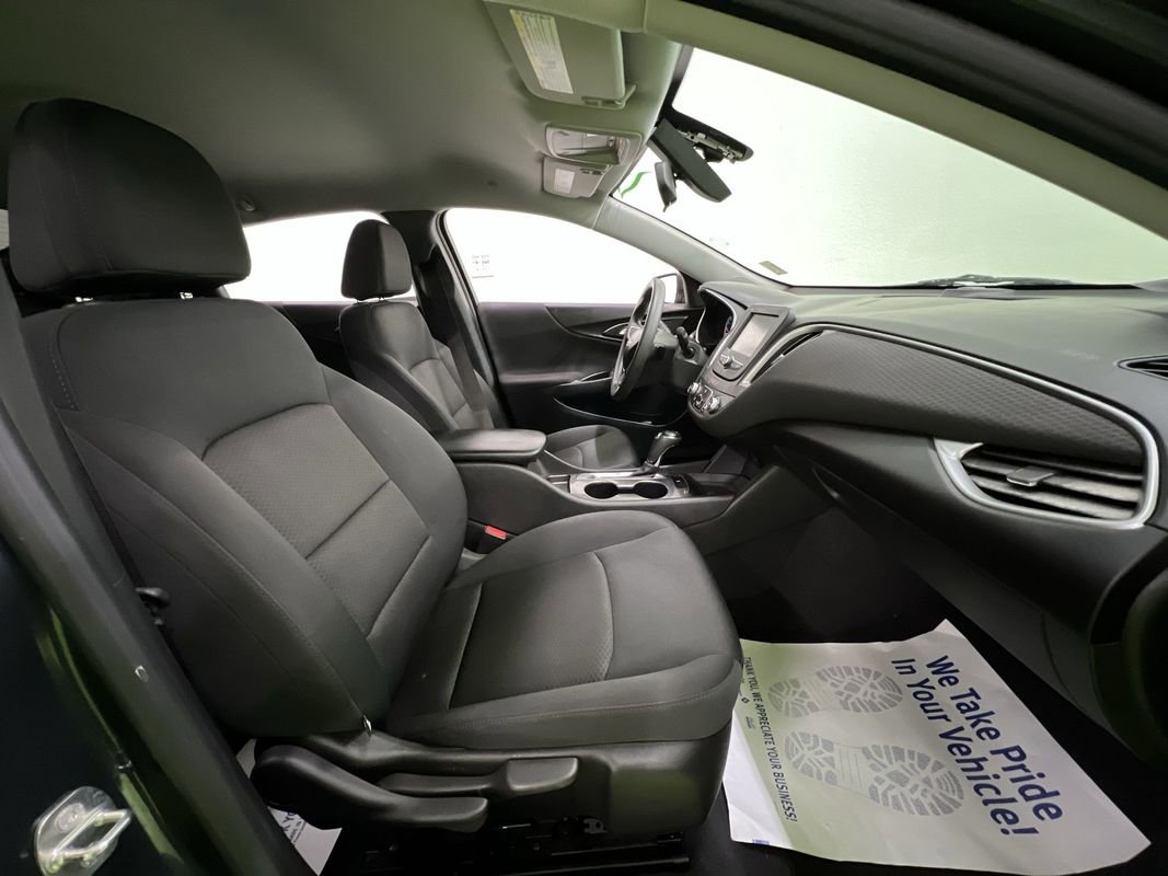 Used 2017 Chevrolet Malibu LS FWD image 27