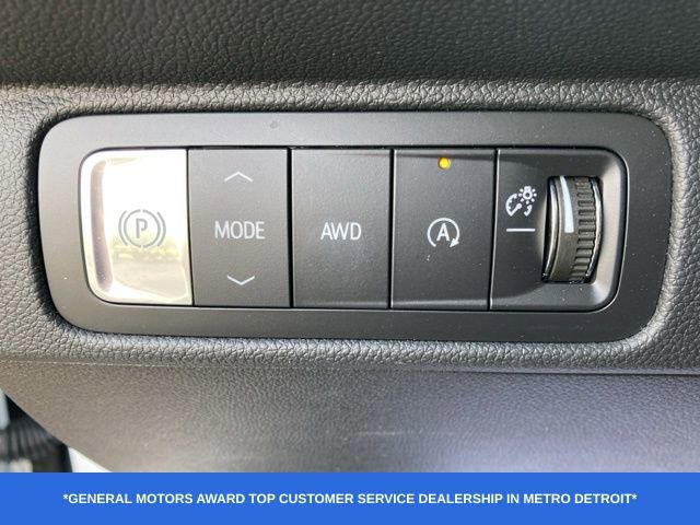Used 2026 Chevrolet Traverse LT w/ Driver Confidence Package AWD/4WD image 17