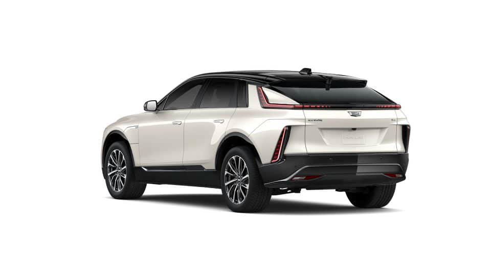 New 2027 Cadillac Lyriq Sport w/ LPO, Floor Liner Package AWD/4WD image 27