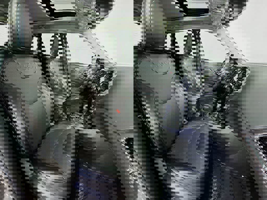 Used 2022 Jeep Cherokee Limited AWD/4WD image 15