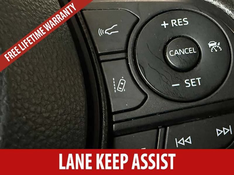 Used 2024 Toyota RAV4 XLE AWD/4WD image 14