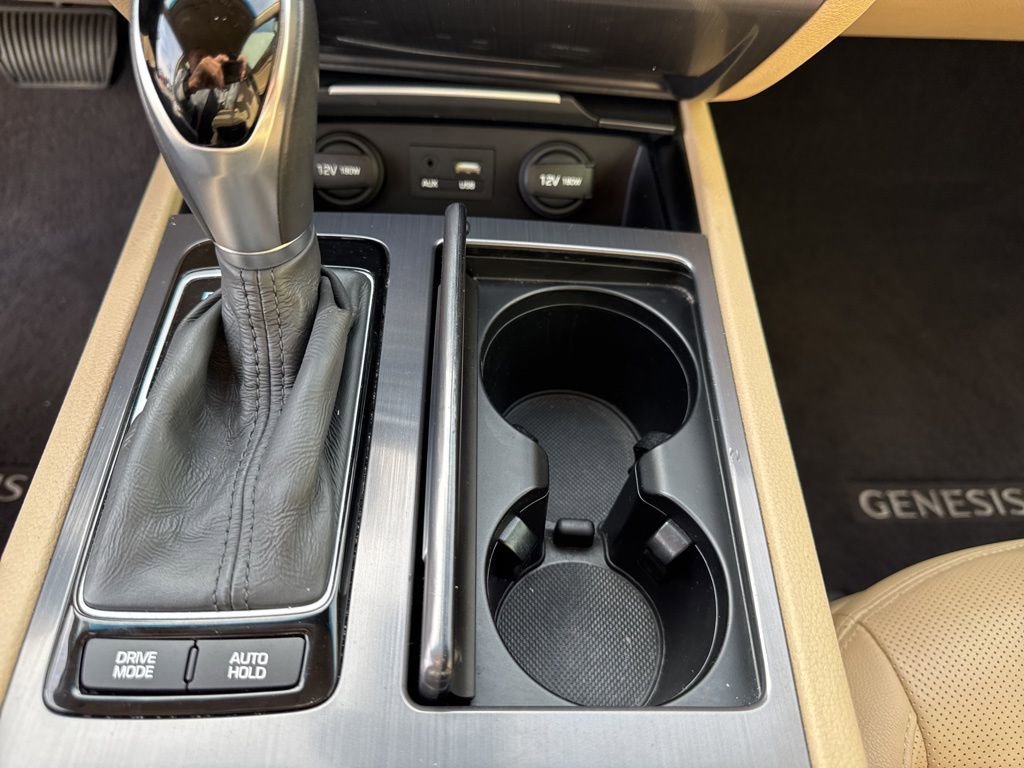 Used 2017 Genesis G80 3.8 image 27