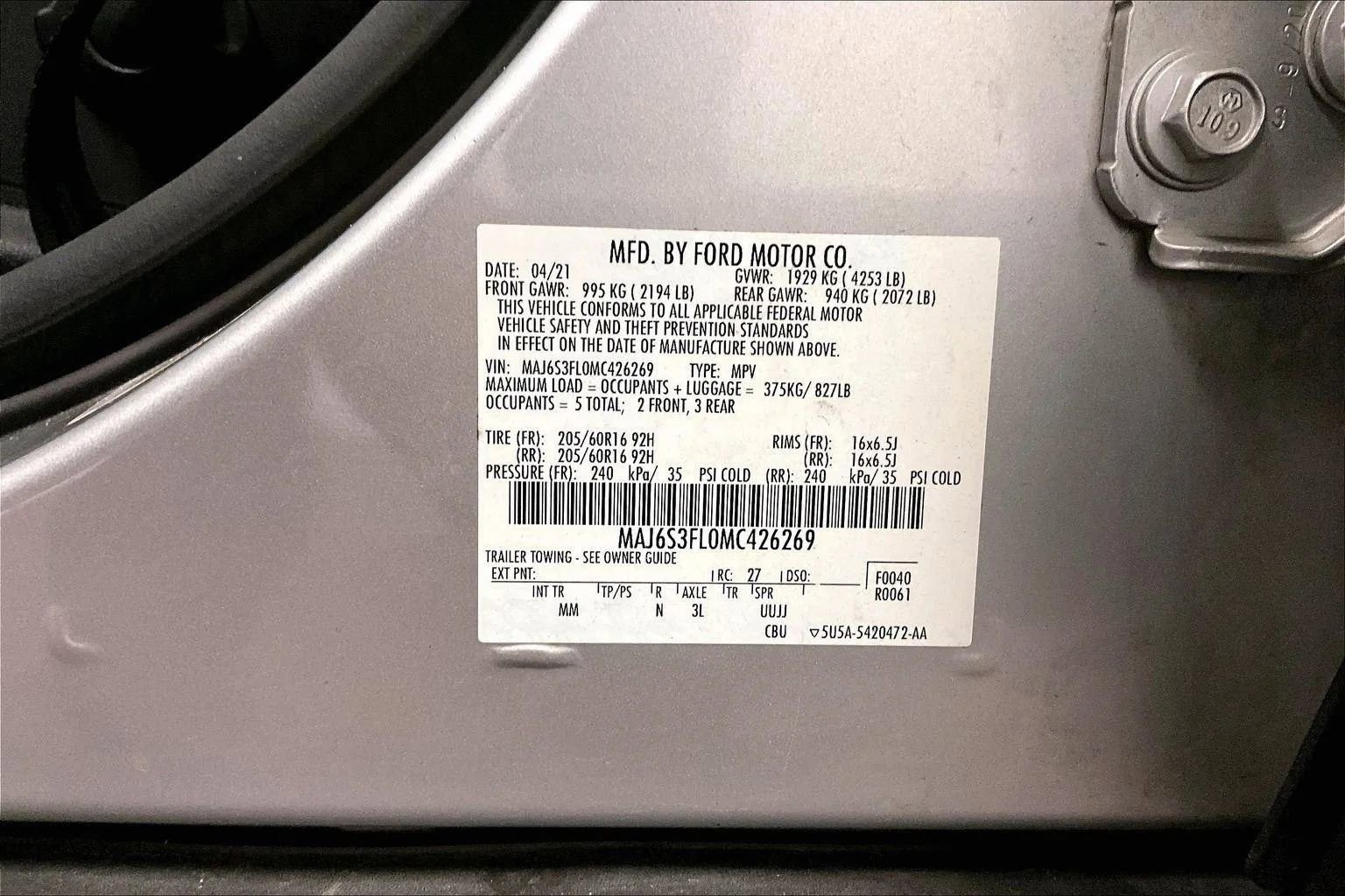 Certified 2021 Ford EcoSport S image 32