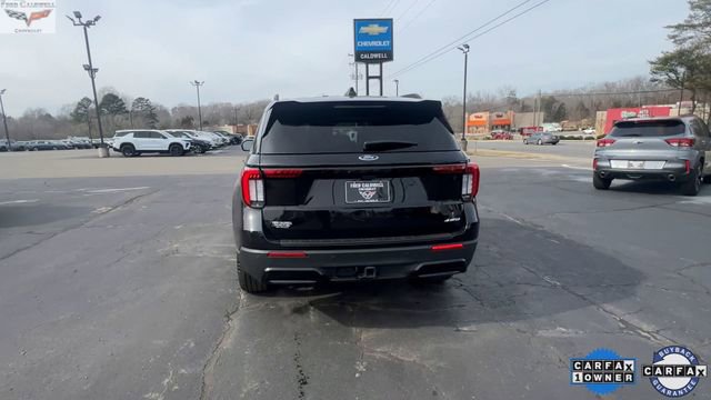 Used 2025 Ford Explorer ST-Line w/ ST-Line Street Pack image 7