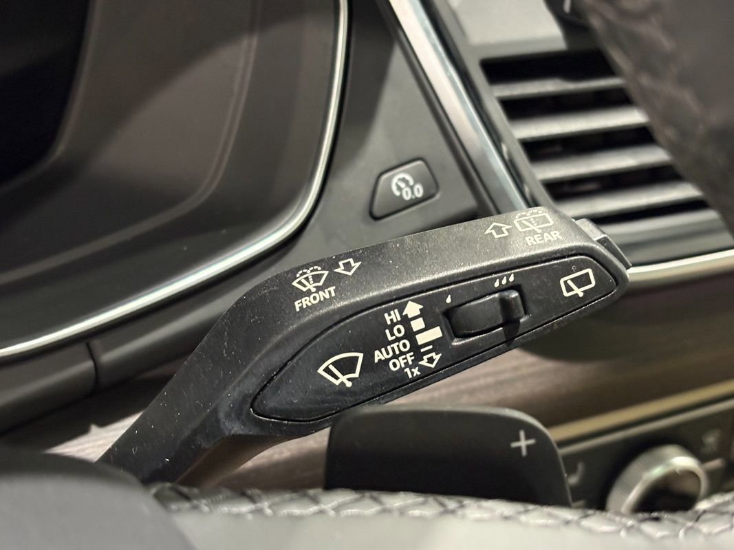 Used 2025 Audi Q5 2.0T Premium Plus w/ Premium Plus Package image 17