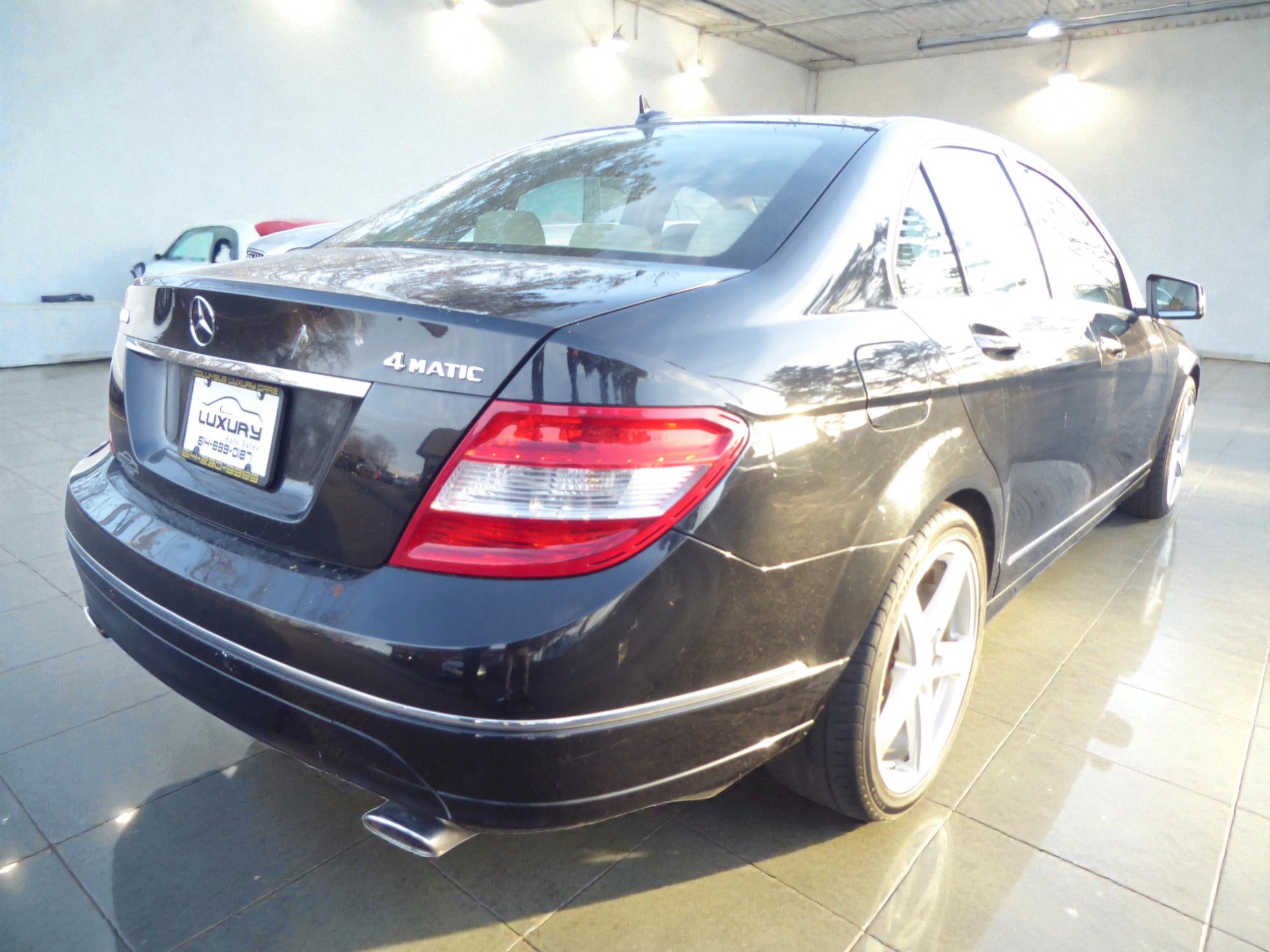 Used 2008 Mercedes-Benz C 300 Sport image 10