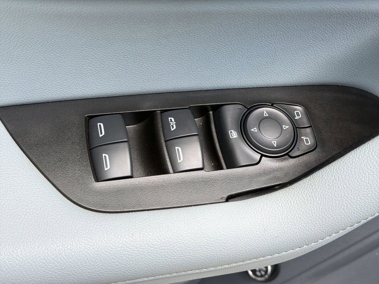 Used 2019 Chevrolet Blazer LT w/ Sun and Wheels Package image 20