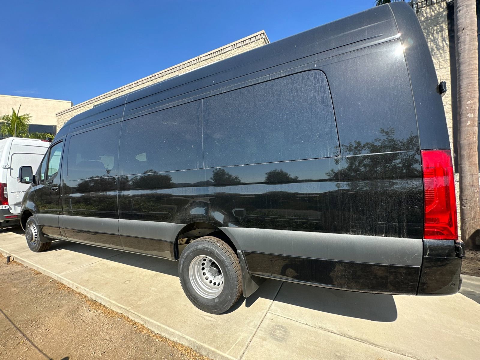 New 2025 Mercedes-Benz Sprinter 3500 image 6