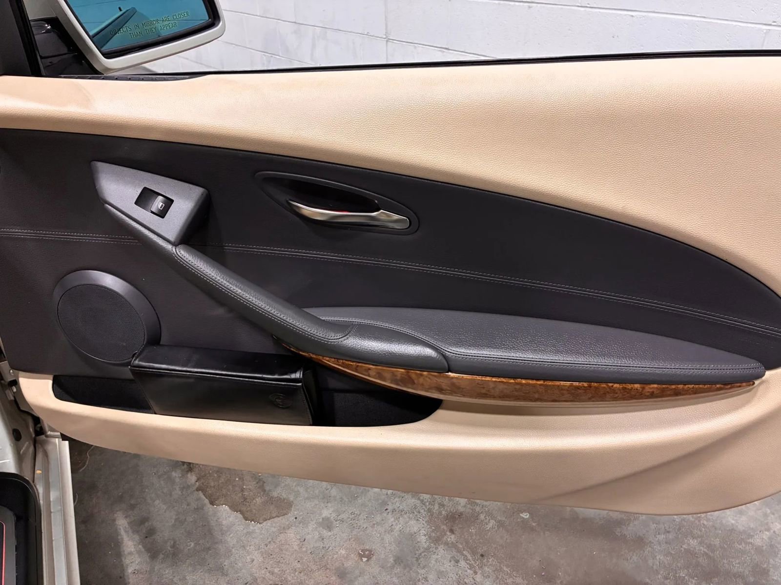 Used 2005 BMW 645Ci Convertible RWD image 33