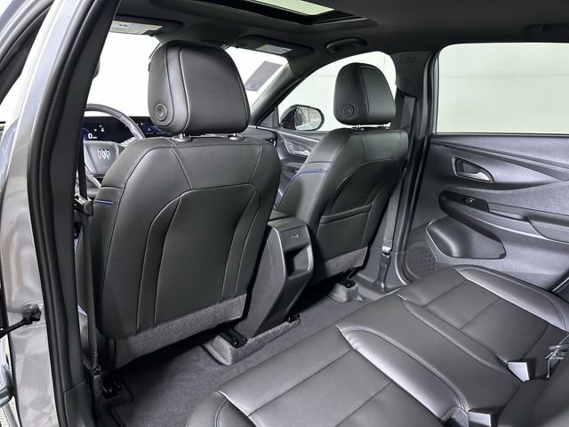 New 2026 Buick Envista Sport Touring FWD image 22