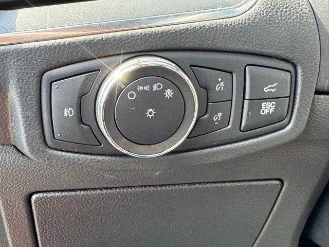 Certified 2022 Ford Edge ST w/ Equipment Group 401A AWD/4WD image 13