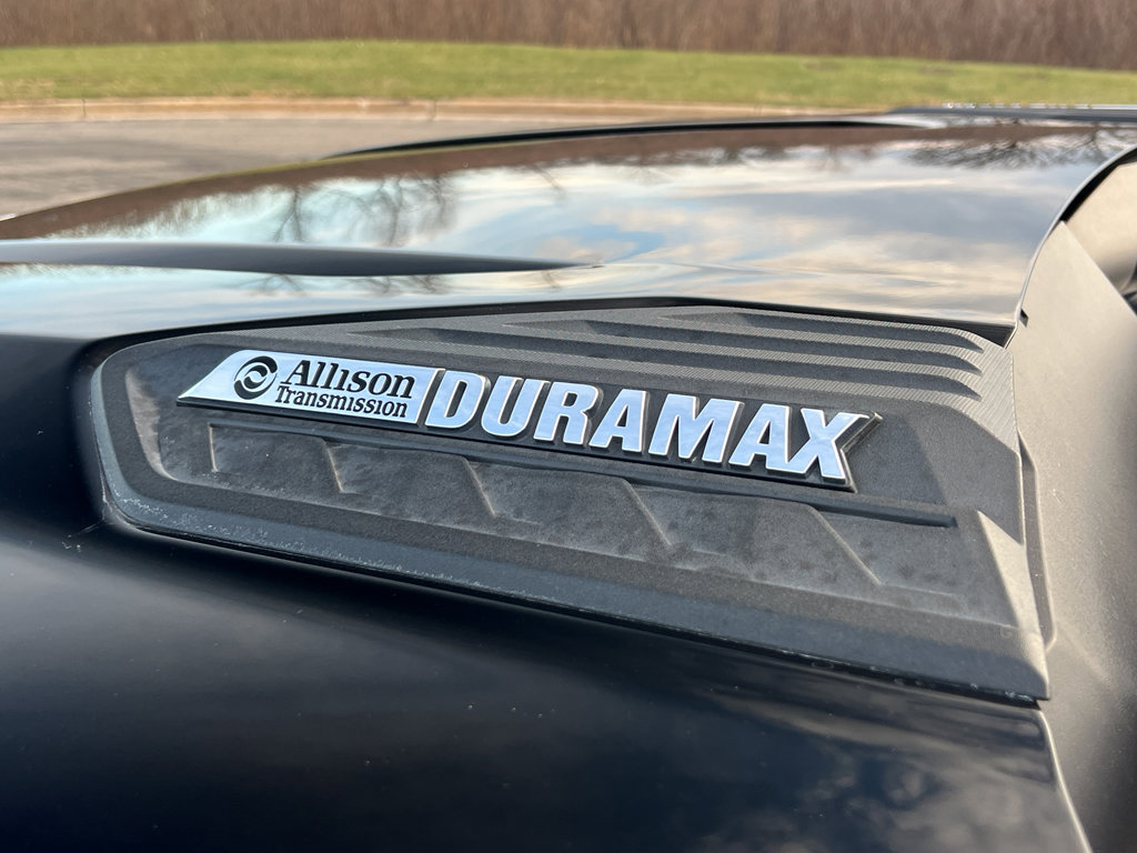 Used 2020 Chevrolet Silverado 3500 LTZ w/ LTZ Texas Edition image 9