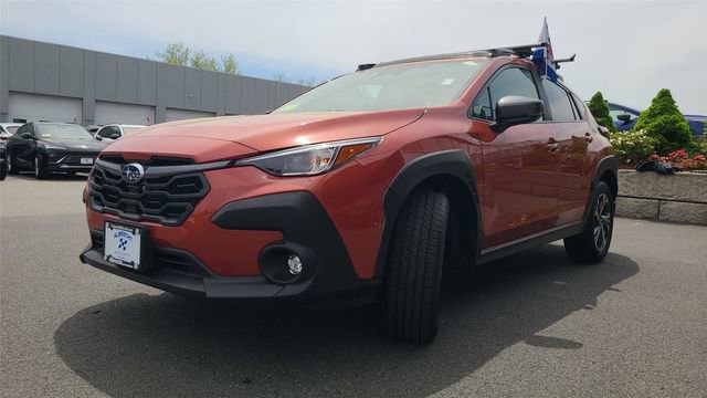 Certified 2025 Subaru Crosstrek 2.0i Premium AWD/4WD image 4