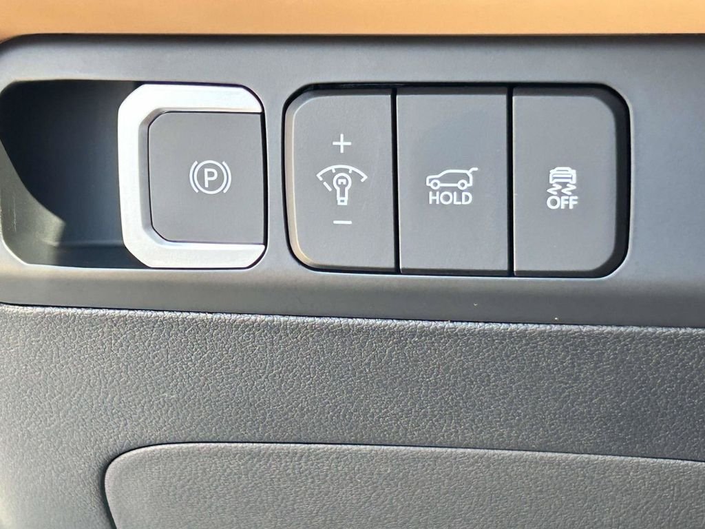 New 2027 Hyundai Santa Fe Calligraphy FWD image 7
